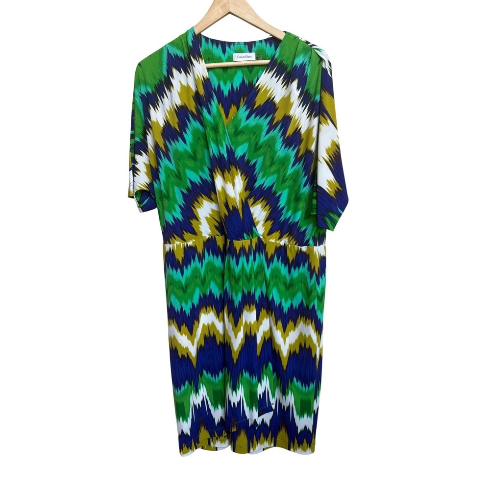Calvin Klein Green Blue Ikat Chevron Faux Wrap Dress Size 12 Short Sleeve - Picture 2 of 6